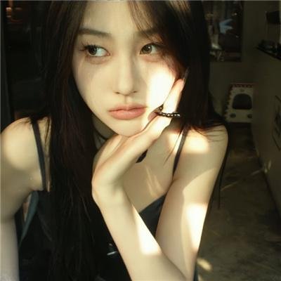 安妮莱伯维兹的浮华世界